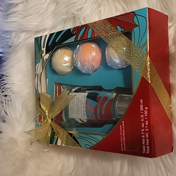 New Bath Collection Essential Moments - Picture 3 of 4